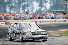 Mercedes 190E 2.5-16 Evolution II 30 lat