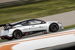 Nissan_leaf_nismo_RC-76