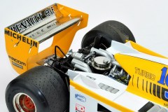 Model Renault RE20 skali 1:18 od Exoto