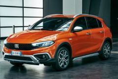Nowy Fiat Tipo Cross