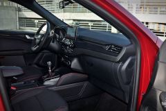 Diesel czy benzyna? Porównanie 2x Ford Kuga – test