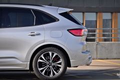 Diesel czy benzyna? Porównanie 2x Ford Kuga – test