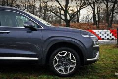 Hyundai Santa Fe Hybrid