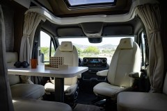 Kamper Hymer MasterLine T 780  - wnętrze