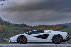 Lamborghini Countach LPI 800-4