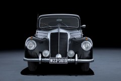 Mercedes-Benz 220 (W 187), 1951 - Historia klasy S