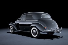 Mercedes-Benz 220 (W 187), 1951 - Historia klasy S
