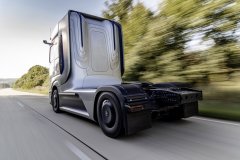 Mercedes-Benz GenH2 Truck