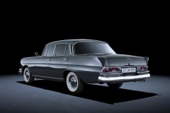 Mercedes-Benz 220 SE Skrzydlak W111, 1959