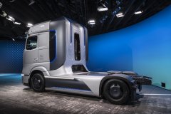 Mercedes-Benz GenH2 Truck