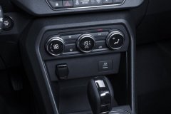 PRE-SHOW NOUVELLE GAMME DACIA (XJI)