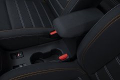 PRE-SHOW NOUVELLE GAMME DACIA (XJI)