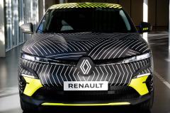 Nowe Renault Megane E-Tech Electric w kamuflażu