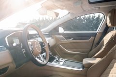 Nowy Jaguar XF