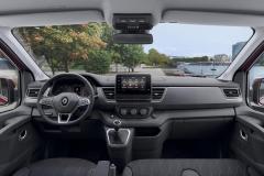 Nowy Renault Trafic Combi i Spaceclass 2021
