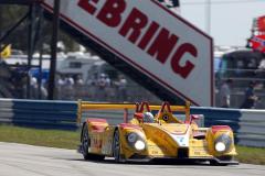 Porsche RS Spyder, Sebring 2008: Samochód klasy LMP2 wygrywa przed wszystkimi prototypami LMP1