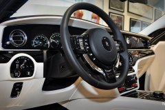 Rolls-Royce Ghost Extended - premiera
