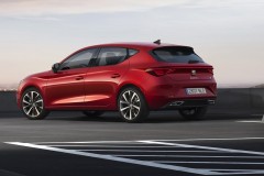 4279-003_All-new-SEAT-Leon-FR-Desire-Red