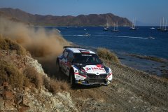 Kajetan Kajetanowicz i Maciej Szczepaniak wygrali Rajd Turcji 2020 w WRC3