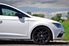 SEAT Leon FR Black 1.5 TSI 150 DSG test