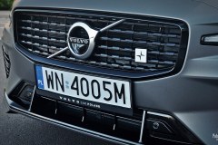 Volvo V60 T8 Twin Engine Polestar Engineered test