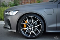 Volvo V60 T8 Twin Engine Polestar Engineered test