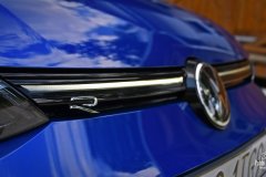 Volkswagen Golf R Performance Pack