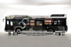 Honda i Toyota testują wodorowy autobus - mobilny system awaryjnego zasilania