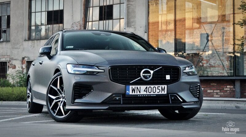 Test Volvo V60 T8 Twin Engine Polestar Engineered