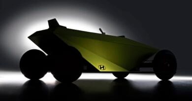 Hyundai Soapbox mydelniczka