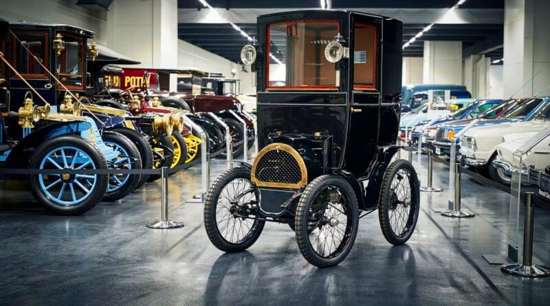 120 lat Renault Type B