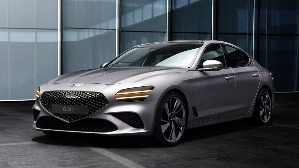 Nowy Genesis G70