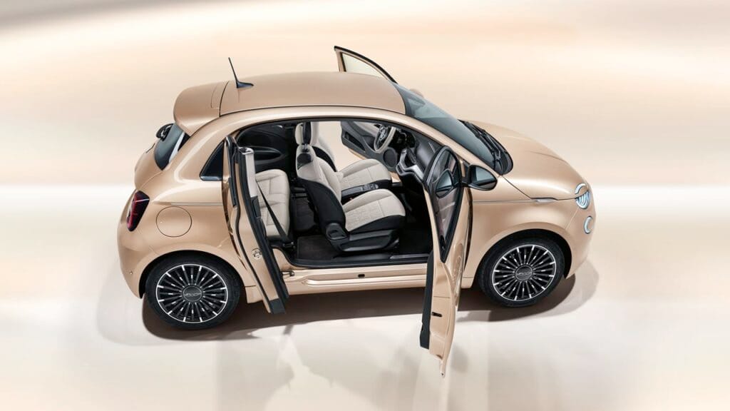 Nowy elektryczny Fiat 500 3+1