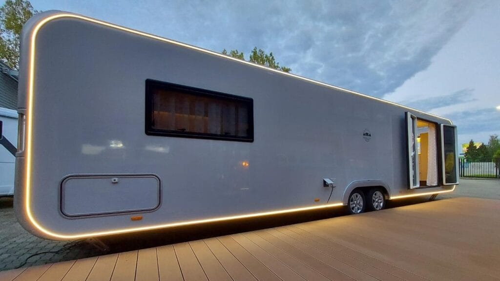 Adria Astella 904HP