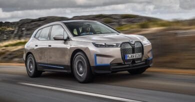 Nowe, elektryczne BMW iX