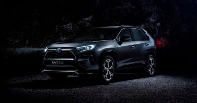 Toyota RAV4 Plug-in Hybrid 2021