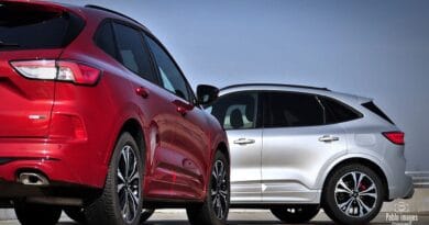 Diesel czy benzyna? Porównanie 2x Ford Kuga - test