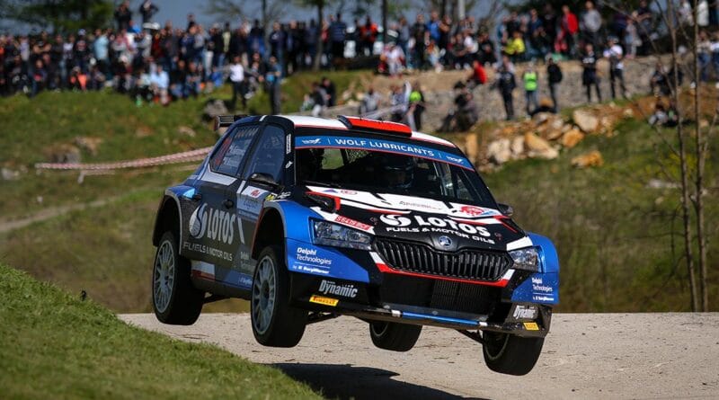 Kajetanowicz i Szczepaniak wygrywają Rajd Chorwacji w WRC3