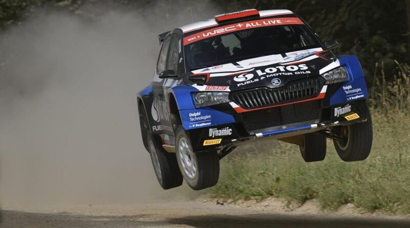 Rajd Estonii 2021. Kajetanowicz i Szczepaniak na drugim miejscu w WRC3