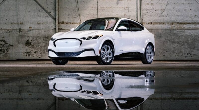 Ford Mustang Mach-E Frost White