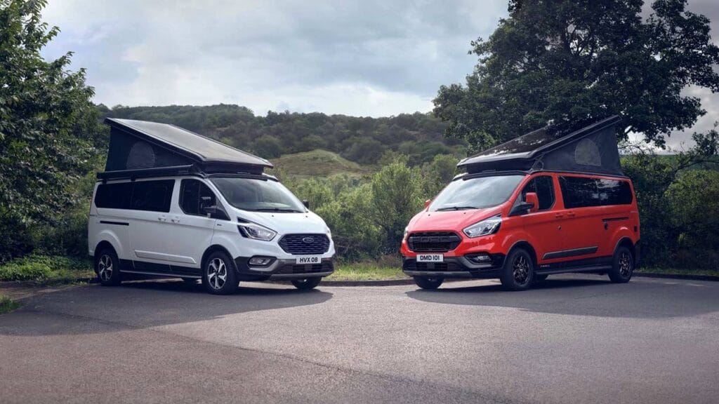 Kamper Ford Transit Custom Nugget w nowych wersjach Active i Trail