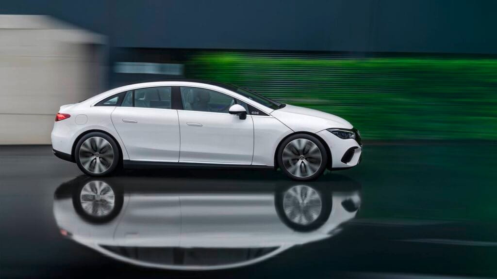 Mercedes EQE