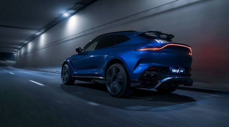 Aston Martin DBX707