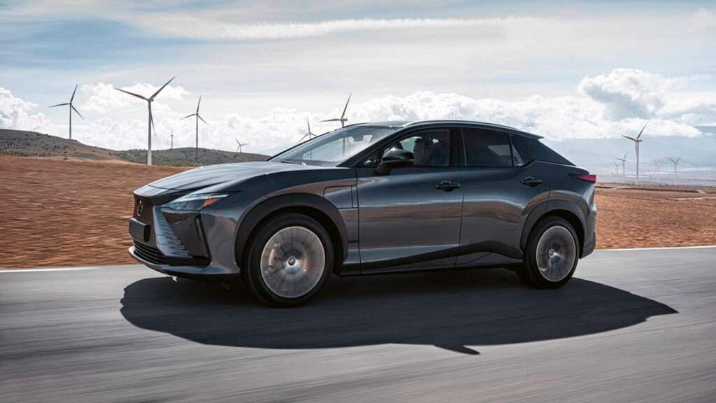 Lexus RZ 450e