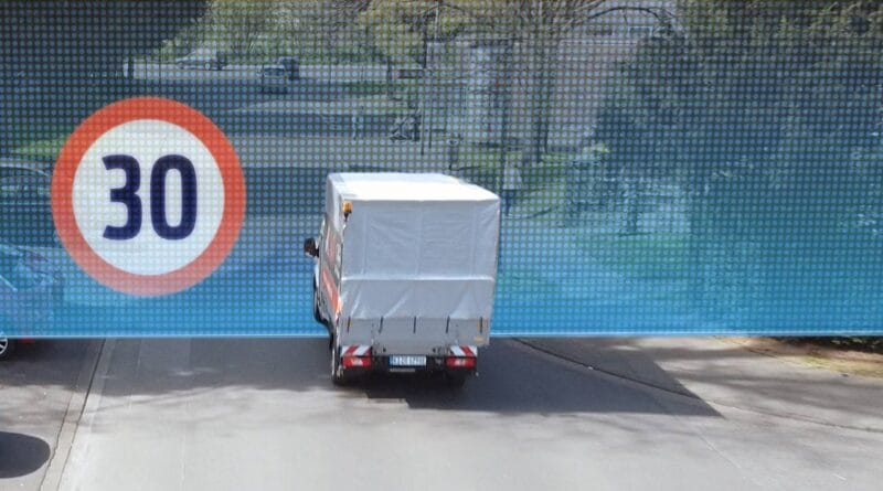 Ford testuje geofencing - system automatycznego dostosowywania prędkości do obowiązującego ograniczenia