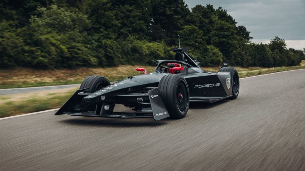 Porsche Formuła E Gen3 - testy na torze w Weissach