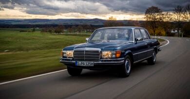 Mercedes-Benz S-Class: 350 SE serii 116 (1972 - 1980) z kolekcji Mercedes-Benz Classic.