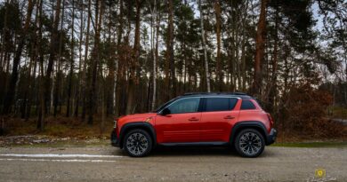 Druga młodość sierżanta Cruchot. Nowe Renault 4 E-Tech – test Nowe Renault 4 E-Tech - test