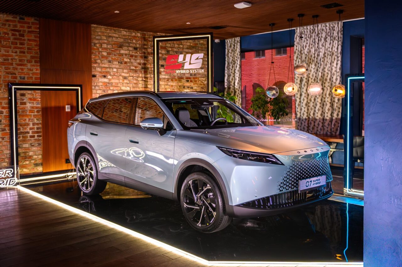 OMODA 7 Super Hybrid