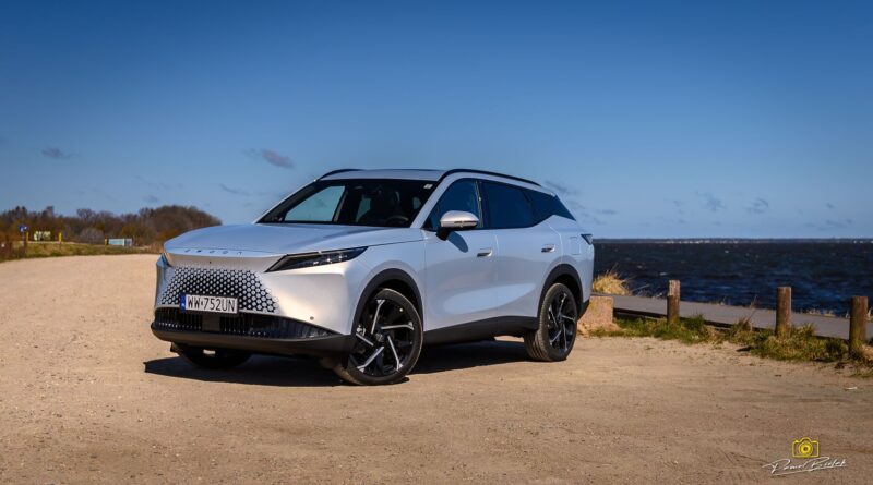 OMODA 7 Super Hybrid